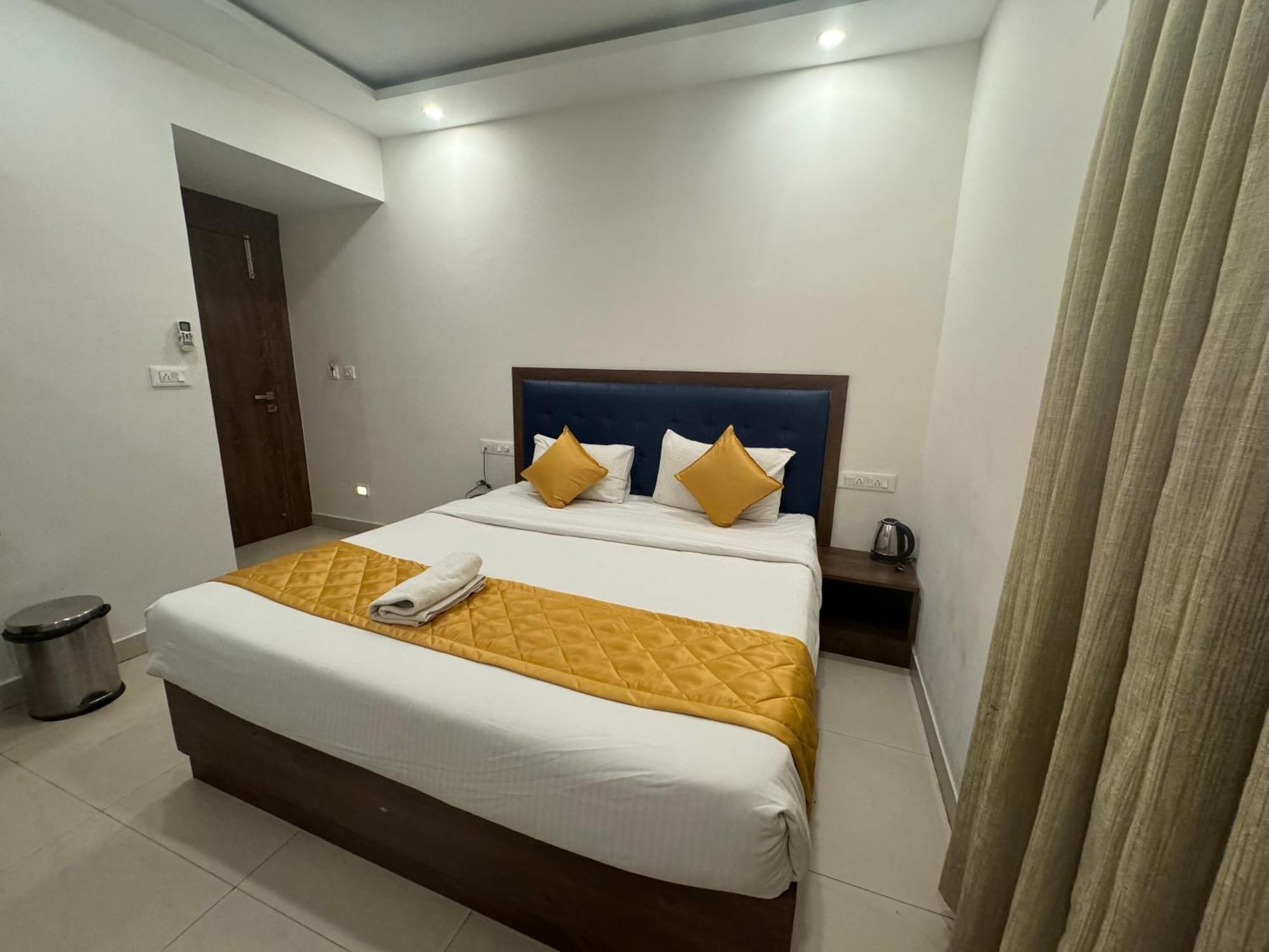 Jn Guestline Hotel Devanahalli Eksteriør billede