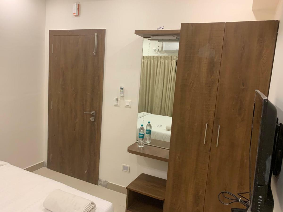 Jn Guestline Hotel Devanahalli Eksteriør billede
